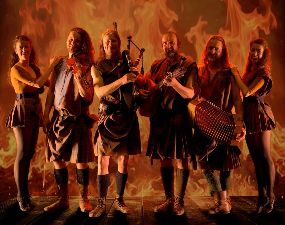 Folkband Rapalje in Het Bostheater